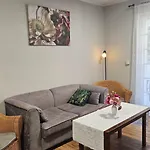 Διαμέρισμα Marel-apartamenty W Parku- Rydz Zdroj *