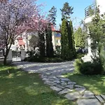 Διαμέρισμα Marel-apartamenty W Parku- Rydz Zdroj *
