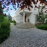 Marel-apartamenty W Parku- Rydz Zdroj