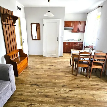 Marel-apartamenty W Parku- Rydz Zdroj Διαμέρισμα *