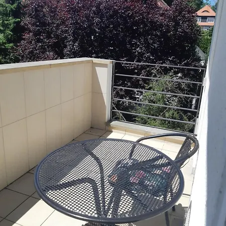 Apartment Marel- W Parku- Rydz Zdroj *