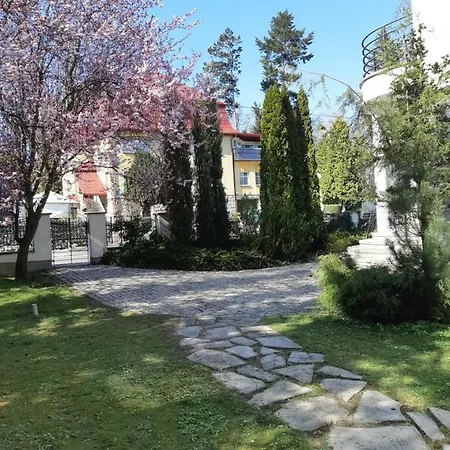 Apartman Apartamenty W Parku- Rydz Polanica Zdroj - Marel *